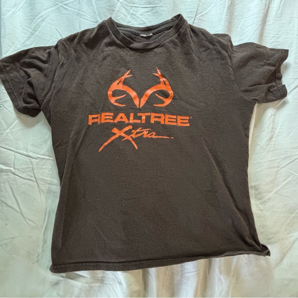 Realtree Brown and Orange Short Sleeve Tee #fishing #outdoors #Y2K
